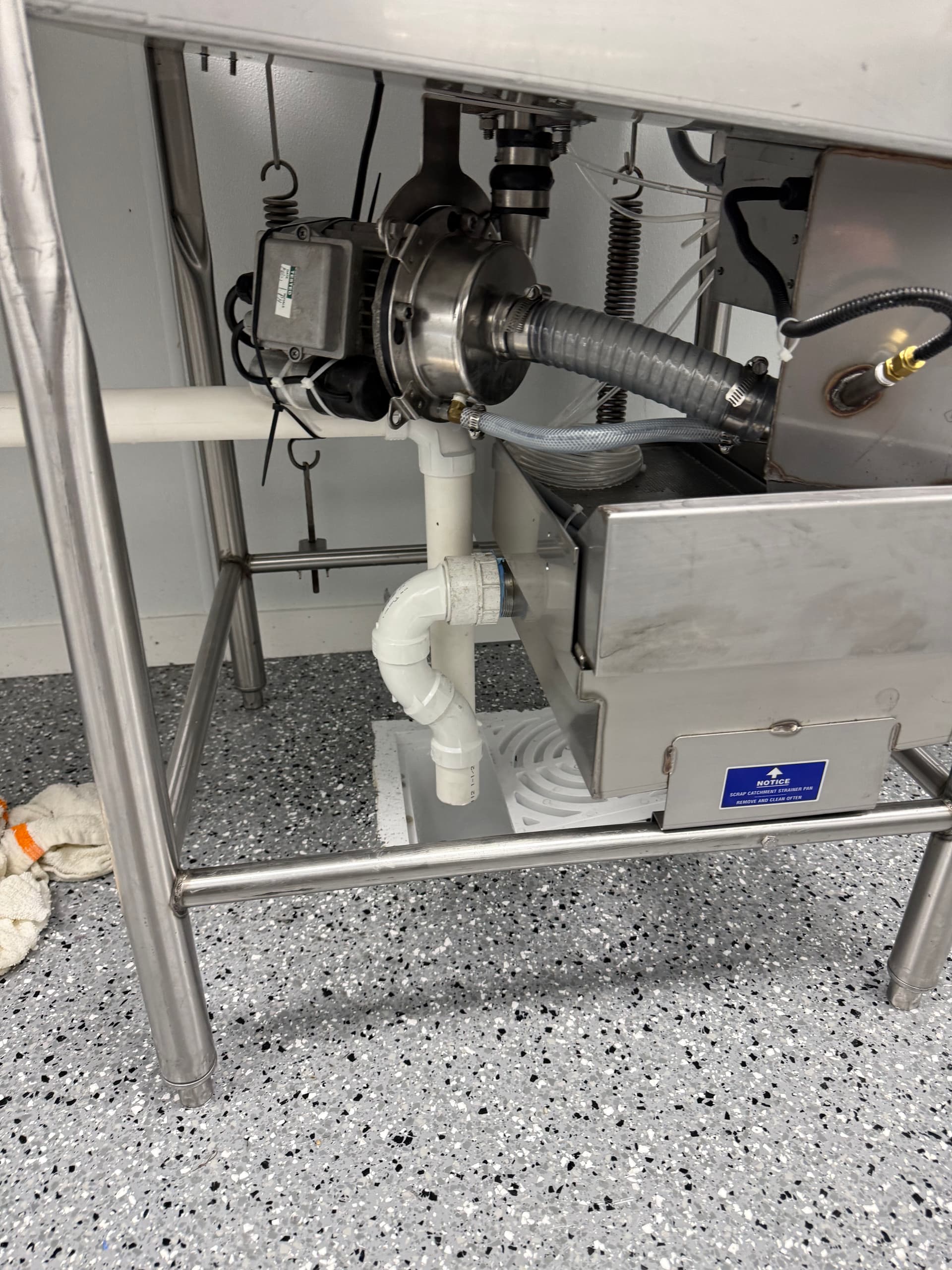 Gallery photos for Commercial Kitchen Ecolab High-Temp Dishwasher Installation Done Right: Image #4