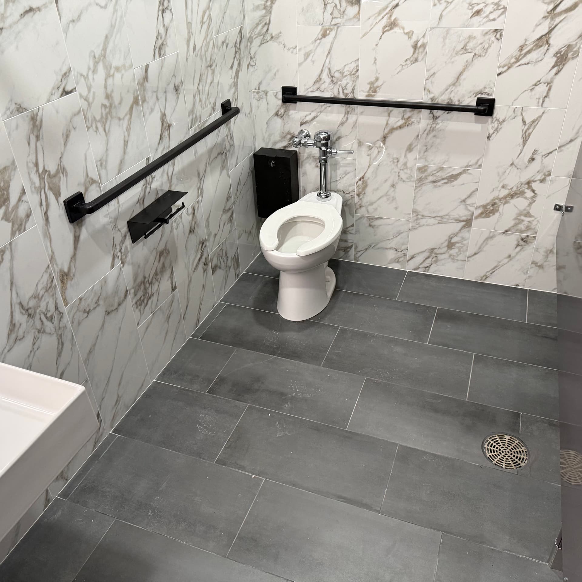 Gallery photos for Full Commercial Plumbing Trim Out for Extreme Pizza Restaurant: Image #3