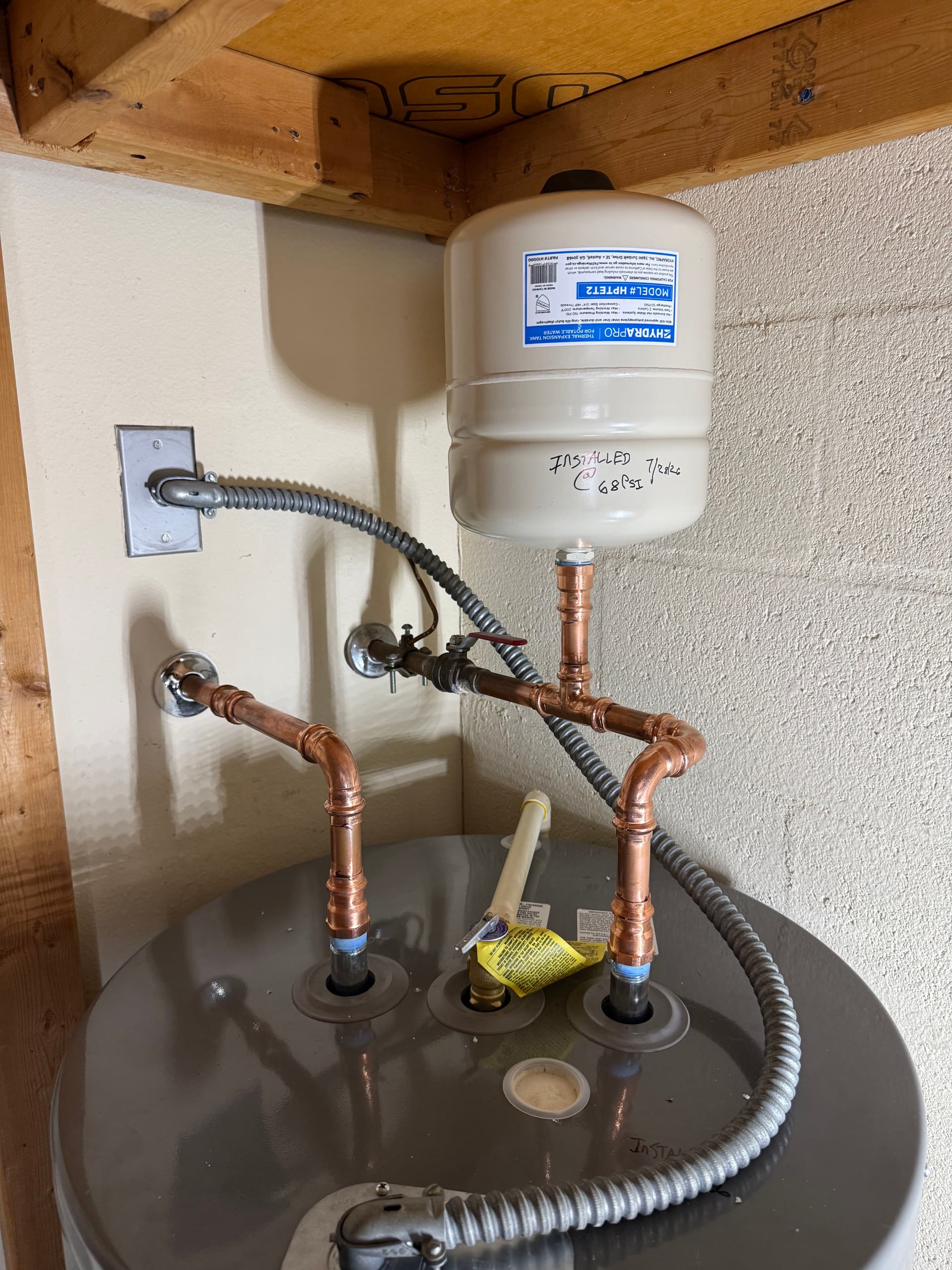 Gallery photos for Rheem 50-Gallon Electric Water Heater Install in Bradenton: Image #1