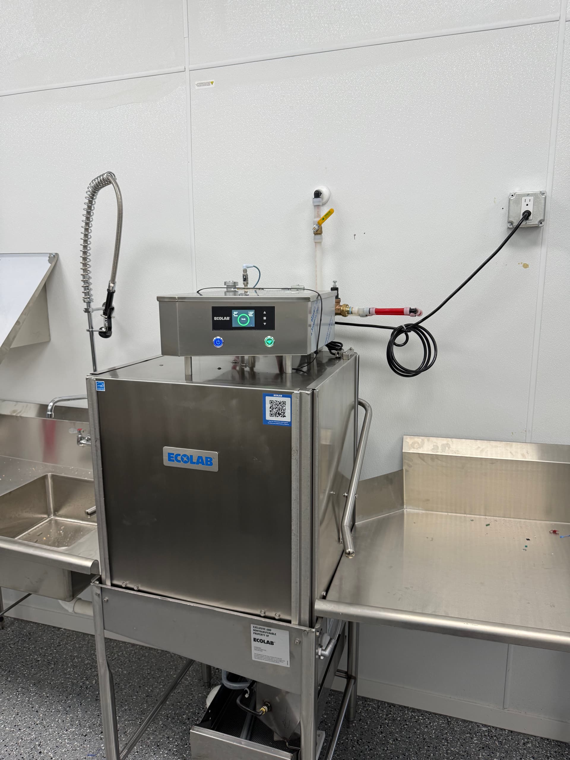 Commercial Kitchen Ecolab High-Temp Dishwasher Installation Done Right image