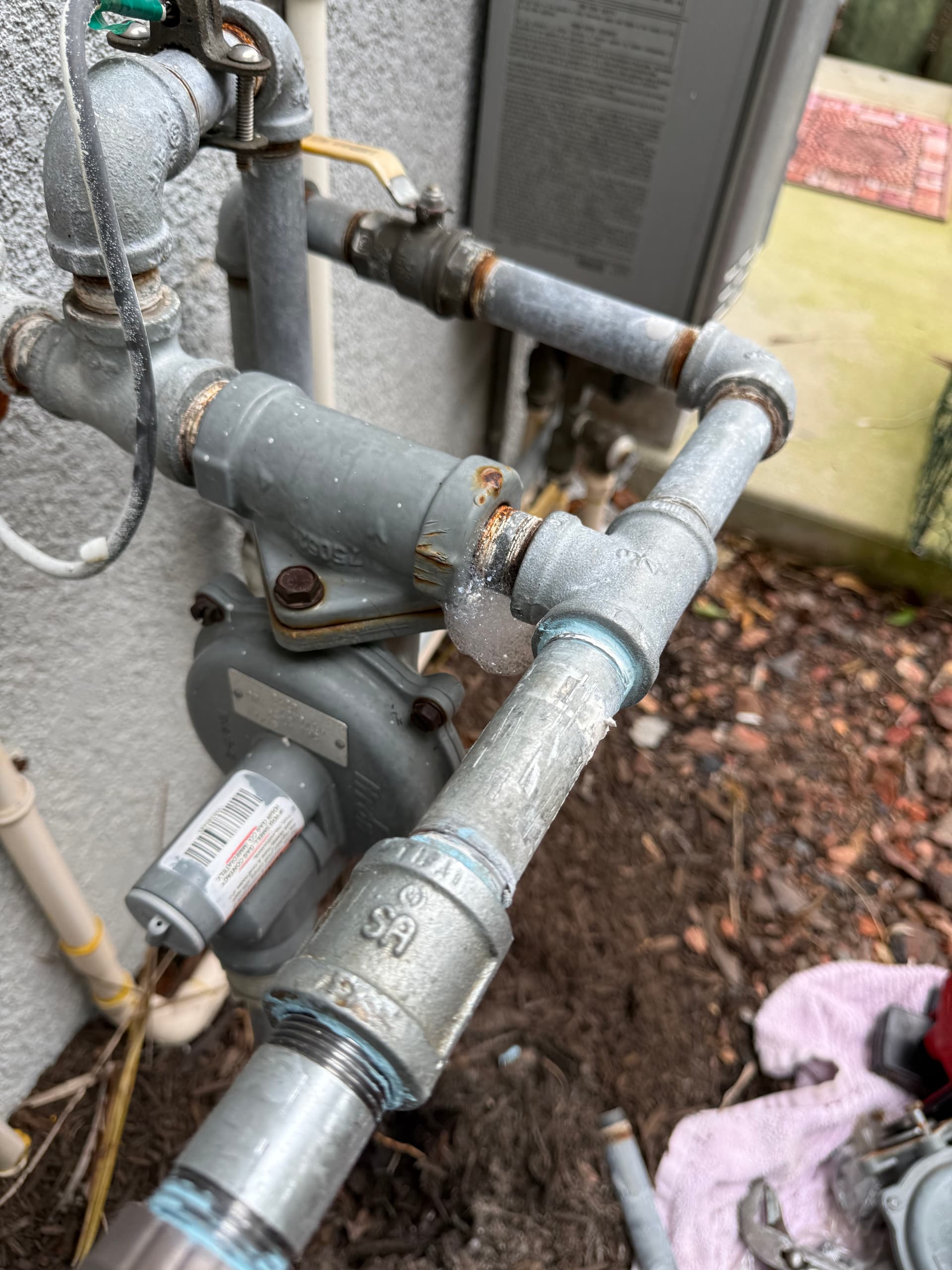 Gallery photos for Gas Leak Repair and Manifold Replacement: Image #1