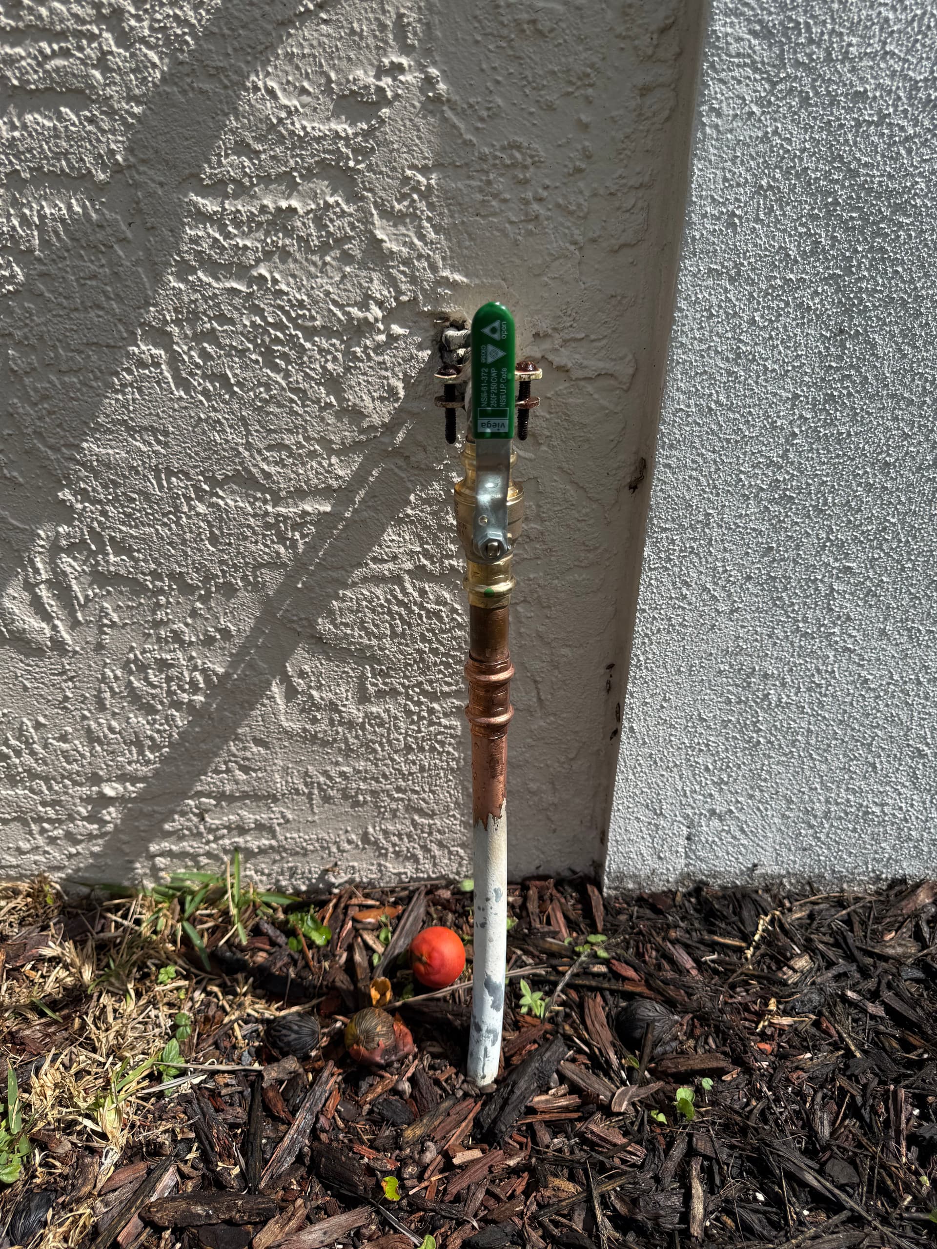 Gallery photos for Gate Valve Swapped for a Brass Ball Valve on an Outdoor Water Line: Image #1